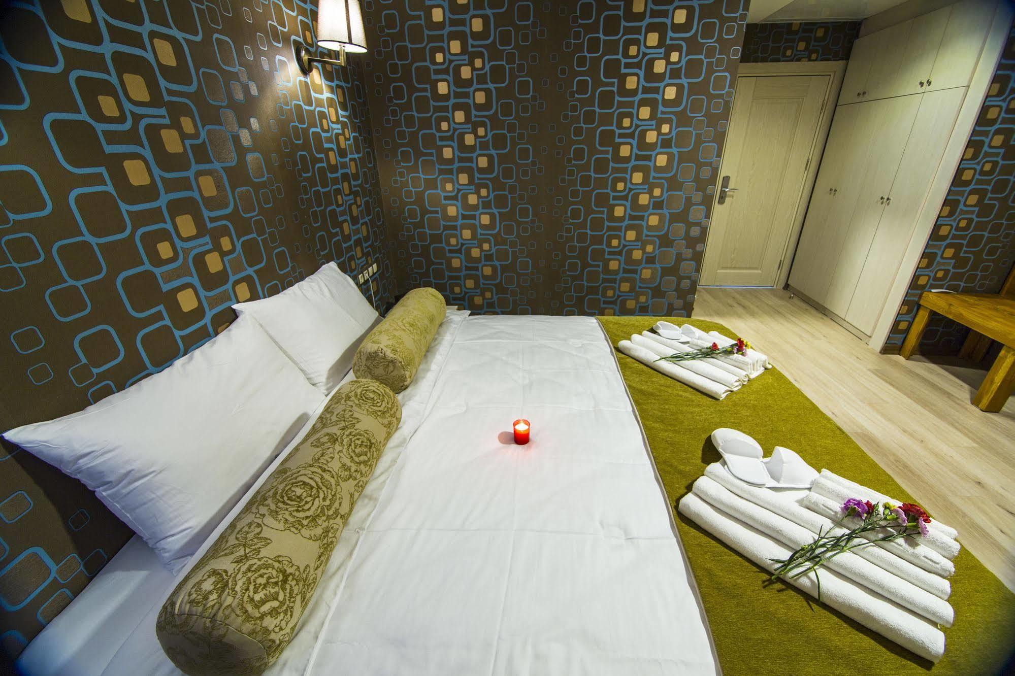Kuzen (adults Only) מלון 3*