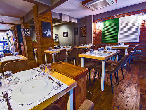 Kuzen İstanbul